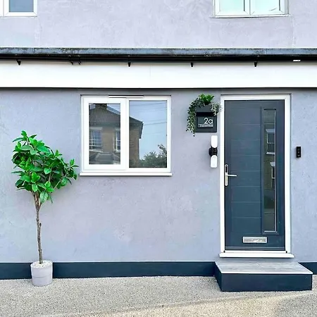The Modern Smart Home Warley Exterior photo